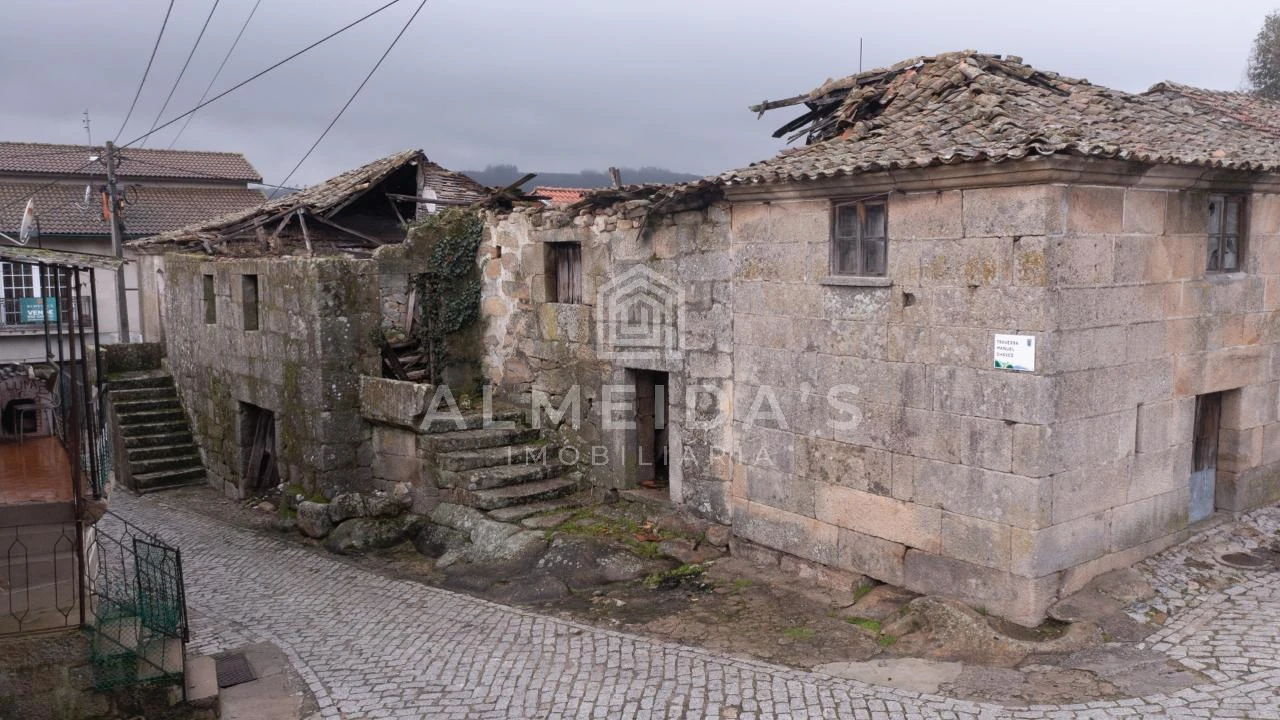 Moradia T3 para Venda em Soutelo de Aguiar Foto 4