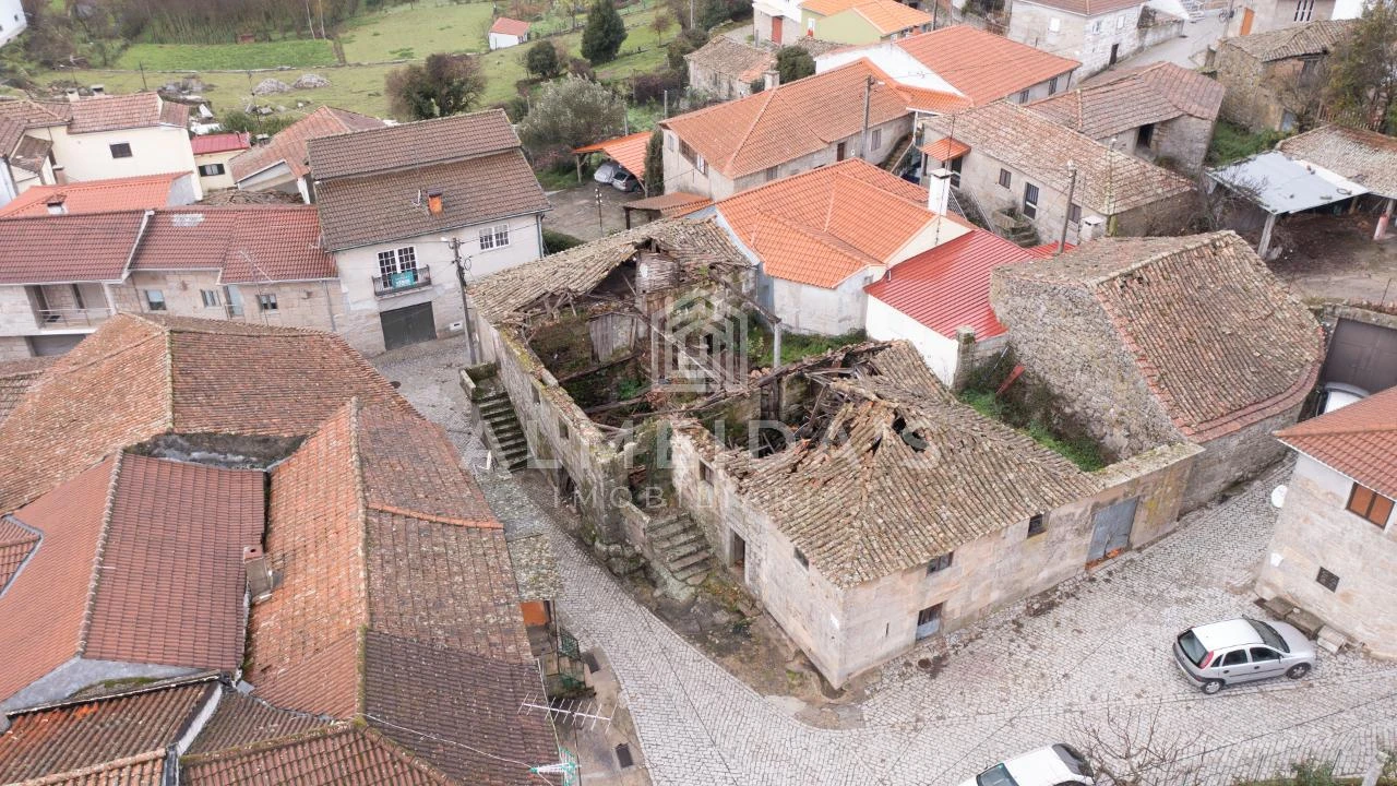 Moradia T3 para Venda em Soutelo de Aguiar Foto 9