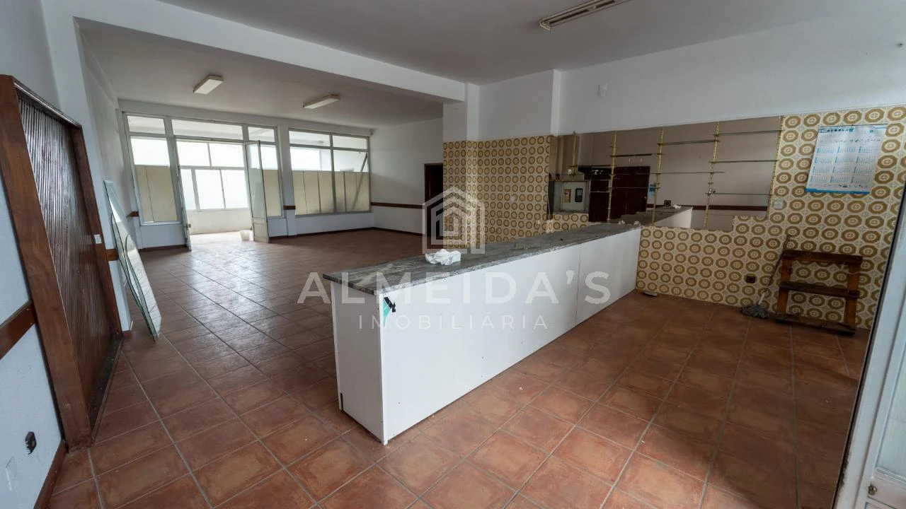 Negócio para Venda em Vidago, Arcossó, Selhariz, Vilarinho Paranheiras Foto 2