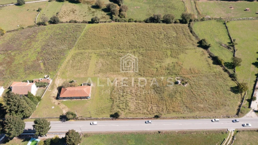 Terreno para Venda em Soutelo de Aguiar Foto 4