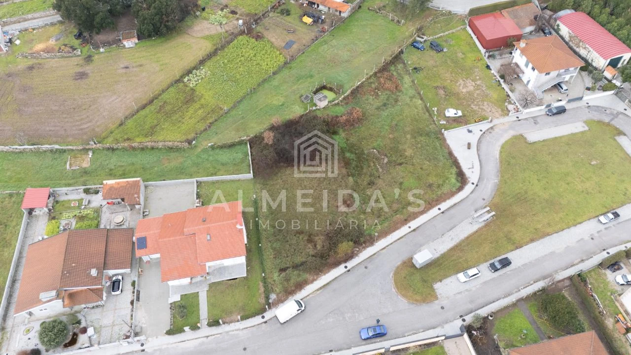 Terreno para Venda em Sabroso de Aguiar Foto 6