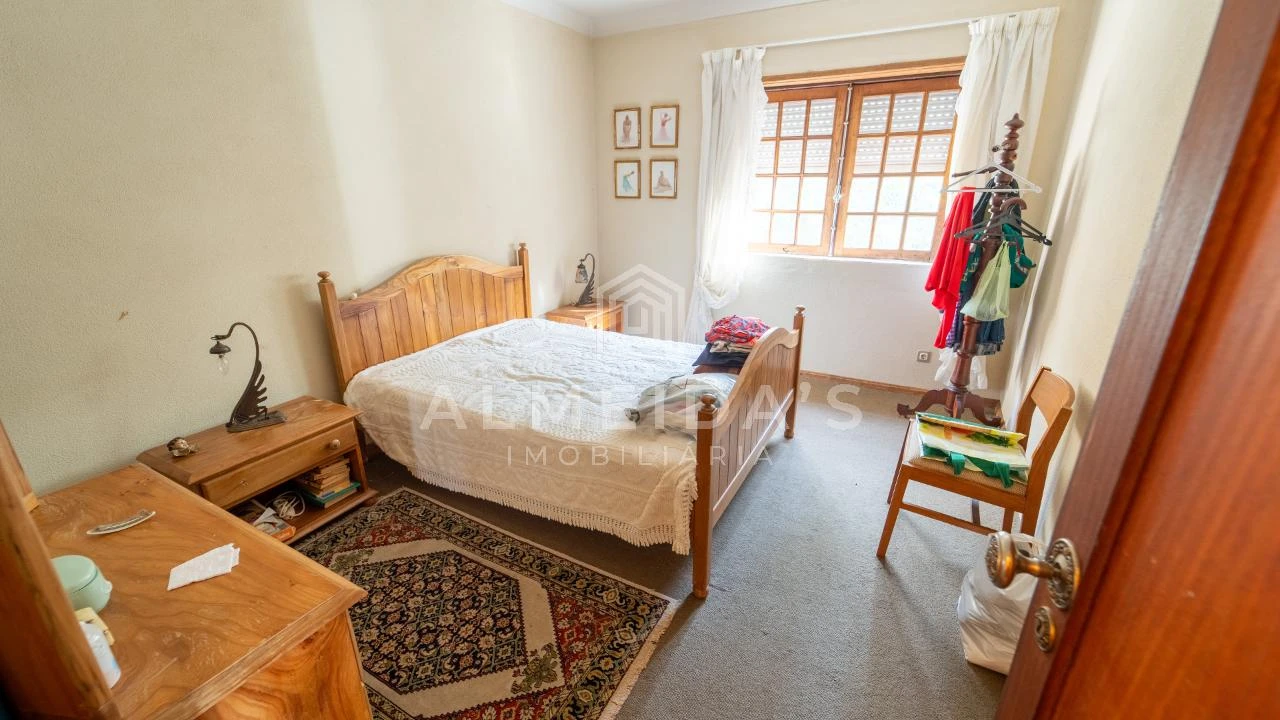 Moradia T5 para Venda em Bornes de Aguiar Foto 8