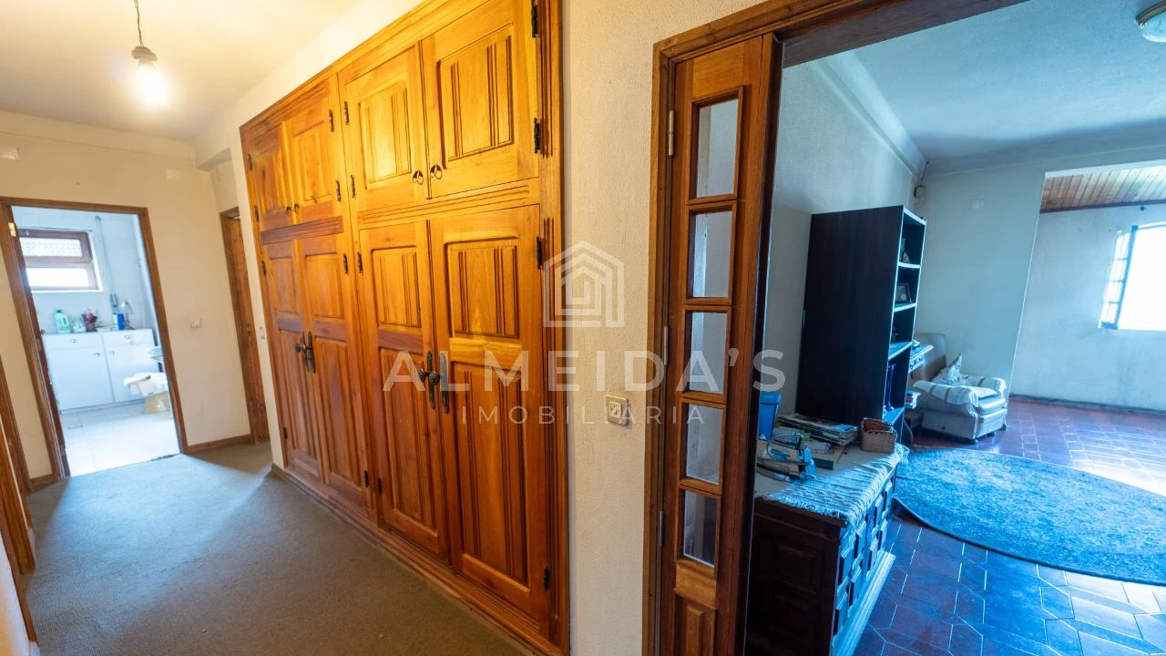 Moradia T5 para Venda em Bornes de Aguiar Foto 10