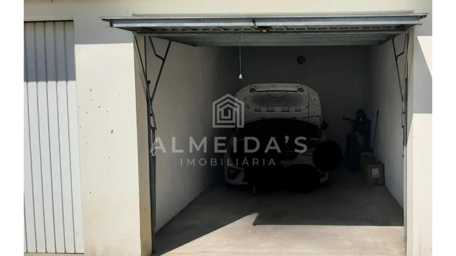 Garagem para Venda em Vidago, Arcossó, Selhariz, Vilarinho Paranheiras