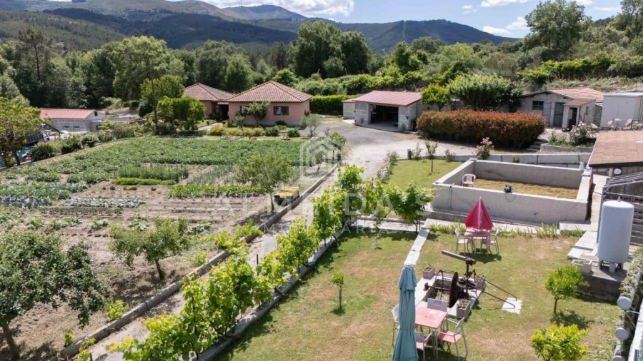 Moradia T3 para Venda em Bragado Foto 2