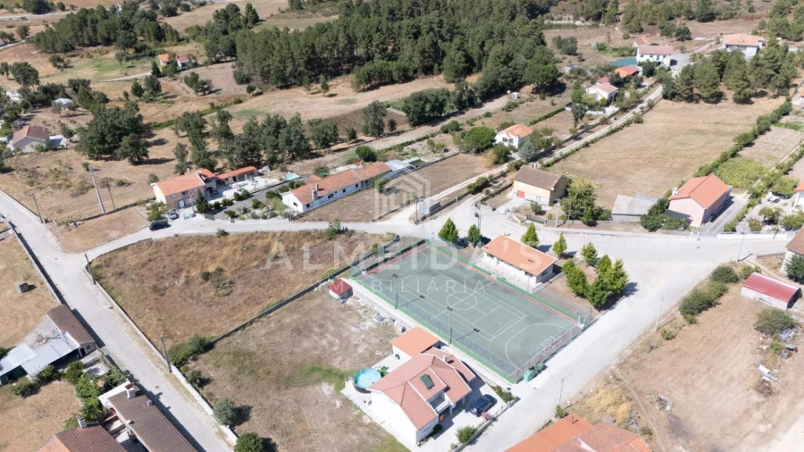 Terreno para Venda em Sabroso de Aguiar Foto 3