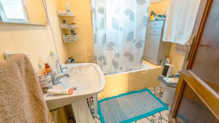 Moradia T4 para Venda em Vila Pouca de Aguiar Foto 6