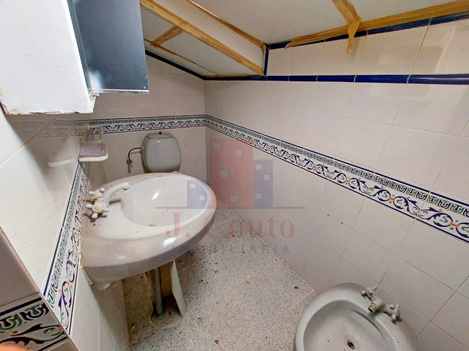 Negócio para Venda em Amoreira Foto 27