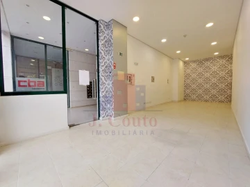 Loja para Venda em Nossa Senhora do Pópulo, Coto e São Gregório