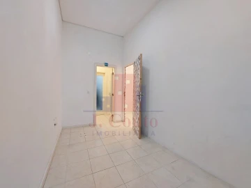 Loja para Venda em Nossa Senhora do Pópulo, Coto e São Gregório