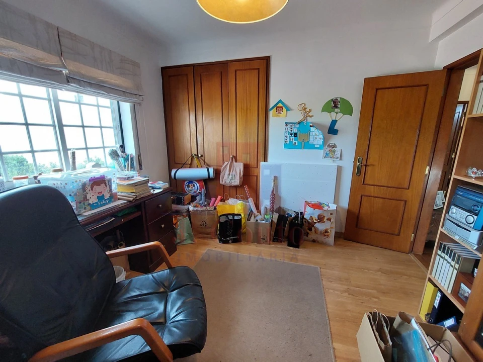 Moradia T5 para Venda em Gaeiras Foto 13