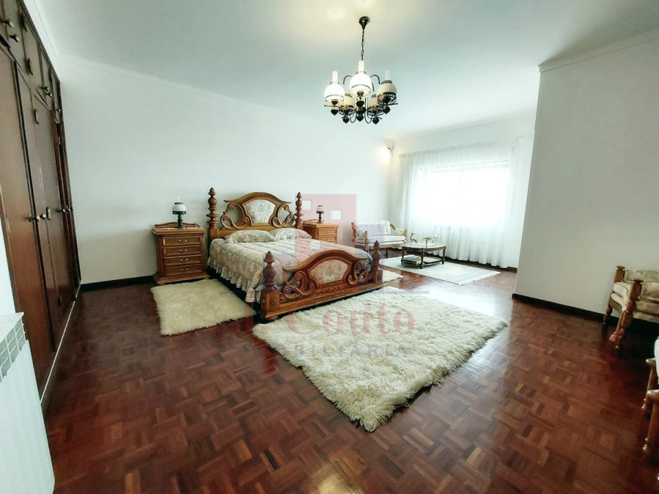 Moradia T4 para Venda em Gaeiras Foto 18