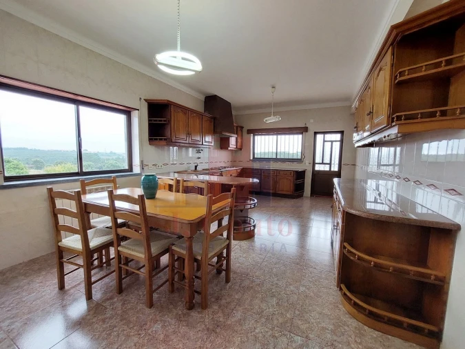 Moradia T4 para Venda em Gaeiras Foto 35