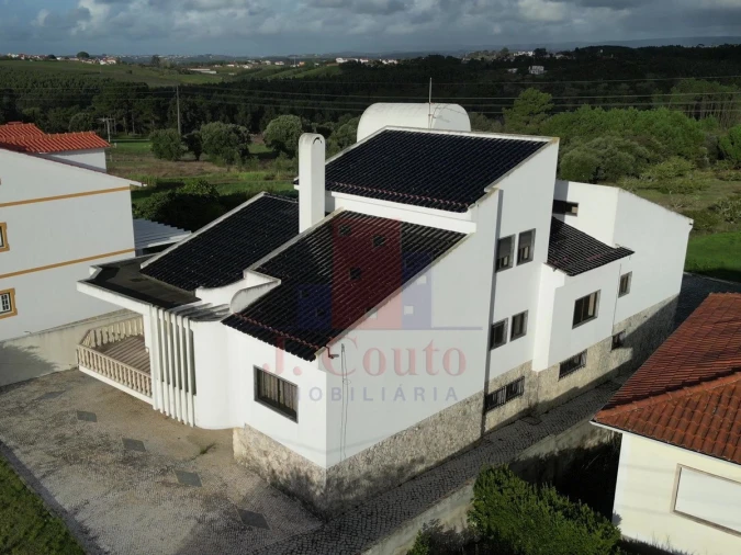 Moradia T4 para Venda em Gaeiras Foto 2