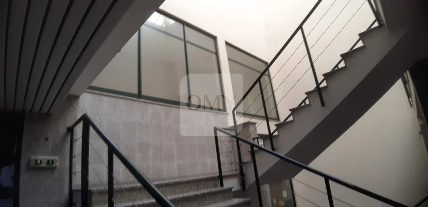 Loja para Arrendamento em Nossa Senhora da Conceição, São Pedro e São Dinis Foto 8