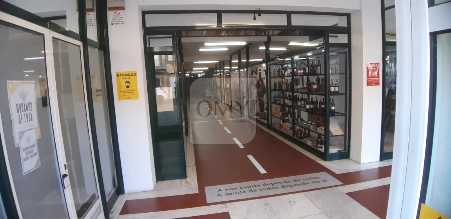 Loja para Arrendamento em Nossa Senhora da Conceição, São Pedro e São Dinis Foto 13