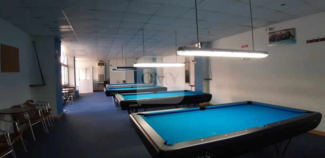 Loja para Arrendamento em Nossa Senhora da Conceição, São Pedro e São Dinis Foto 2