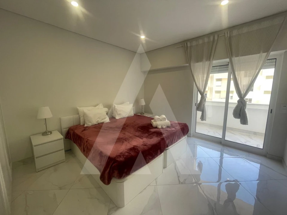 Apartamento T1 para Venda em Quarteira Foto 18