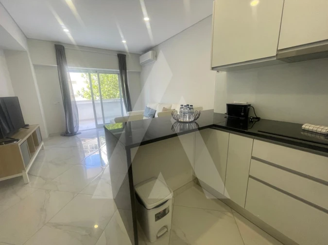 Apartamento T1 para Venda em Quarteira Foto 6