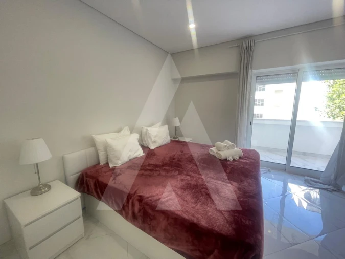 Apartamento T1 para Venda em Quarteira Foto 17