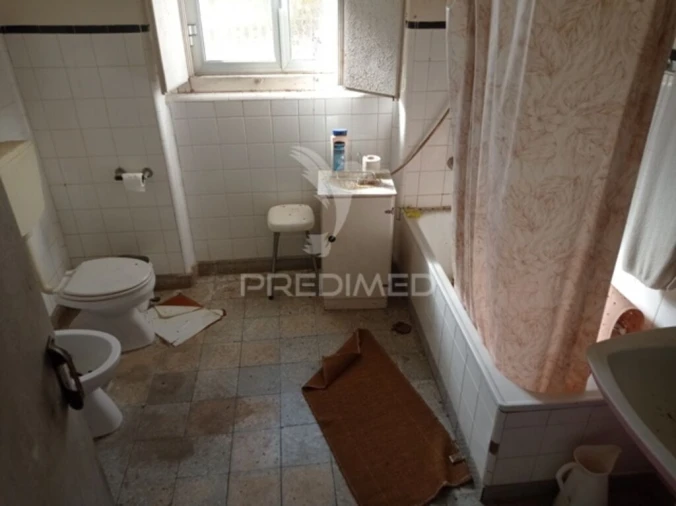 Moradia T6 para Venda em Avis Foto 17