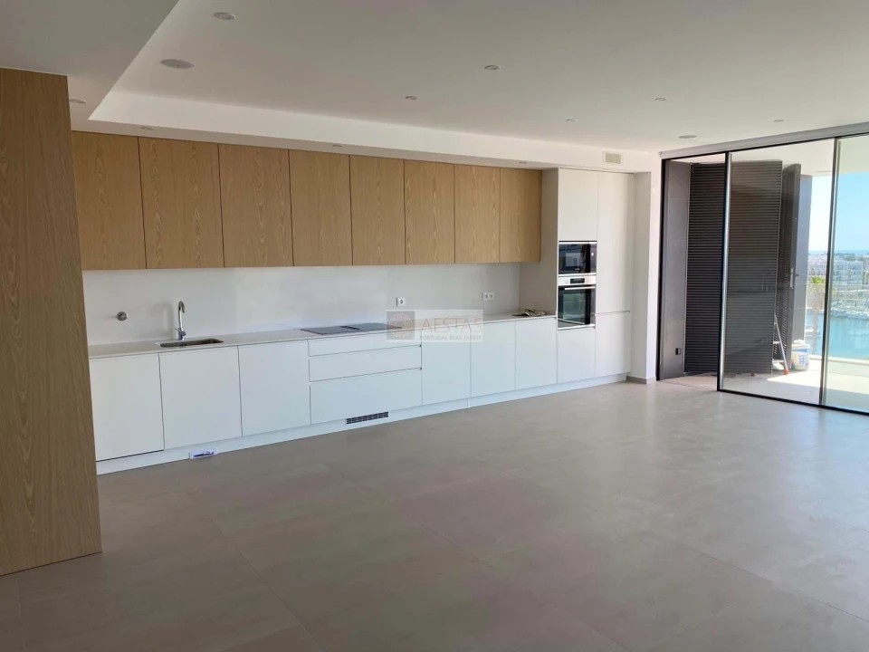 Apartamento T3 para Venda em Lagos (São Sebastião e Santa Maria) Foto 3