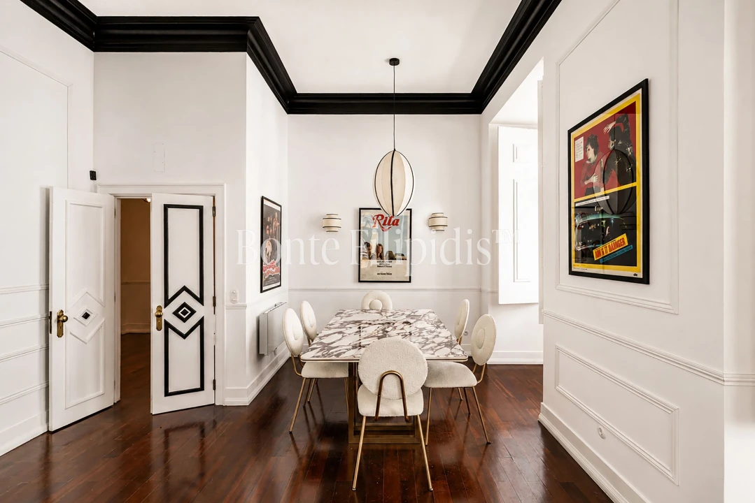 Apartamento T2 para Venda em Misericórdia Foto 9