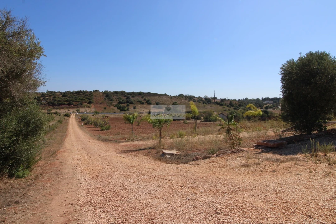 Moradia T4 para Venda em Lagos (São Sebastião e Santa Maria) Foto 110