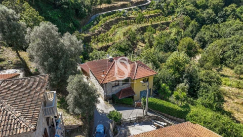 Moradia T3 para Venda em Santa Clara de Louredo