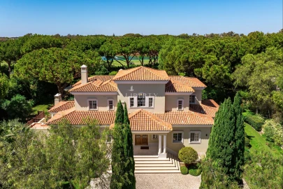 Moradia T4 para Venda em Almancil