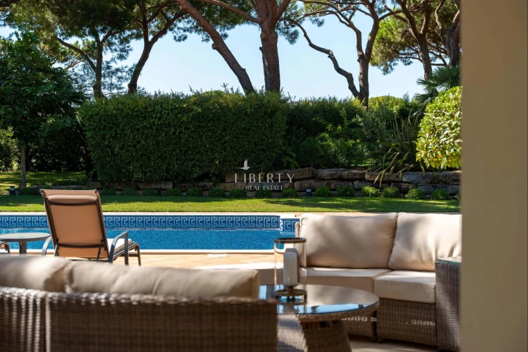 Moradia T4 para Venda em Almancil Foto 26