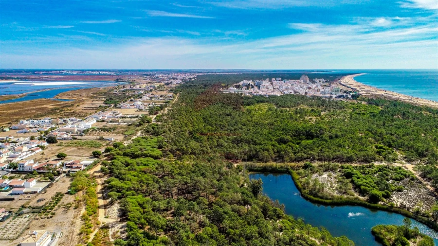 Moradia T6 para Venda em Monte Gordo Foto 45