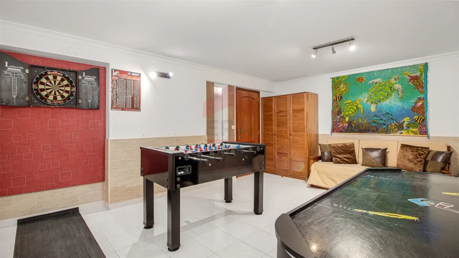 Moradia T6 para Venda em Monte Gordo Foto 31