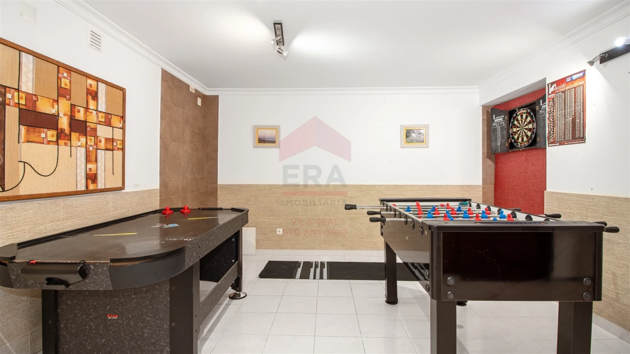 Moradia T6 para Venda em Monte Gordo Foto 30