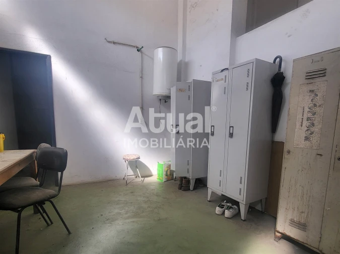 Armazém para Venda em Fafe Foto 18