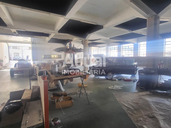 Armazém para Venda em Fafe Foto 7