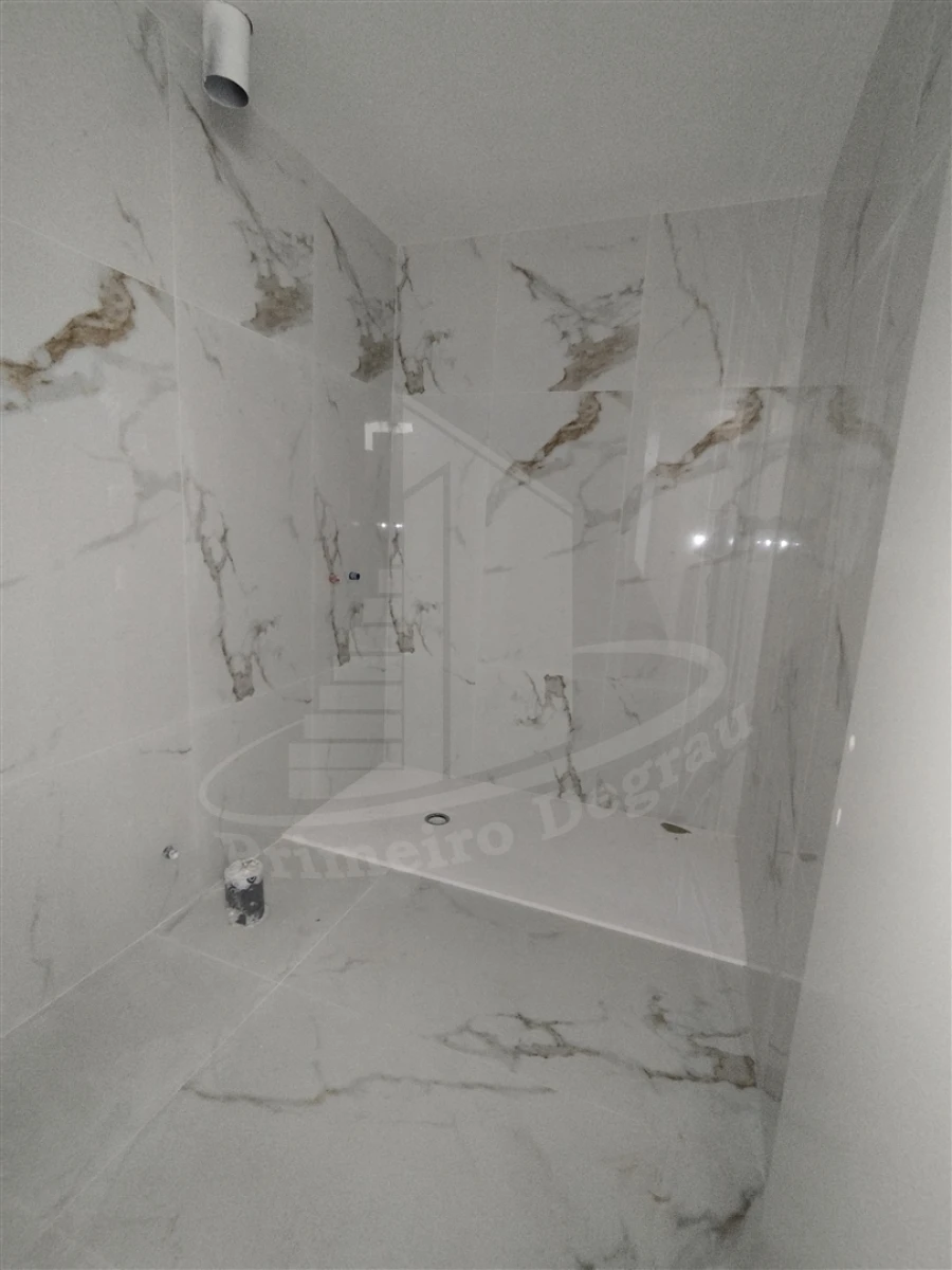 Moradia T3 para Venda em Morreira e Trandeiras Foto 18