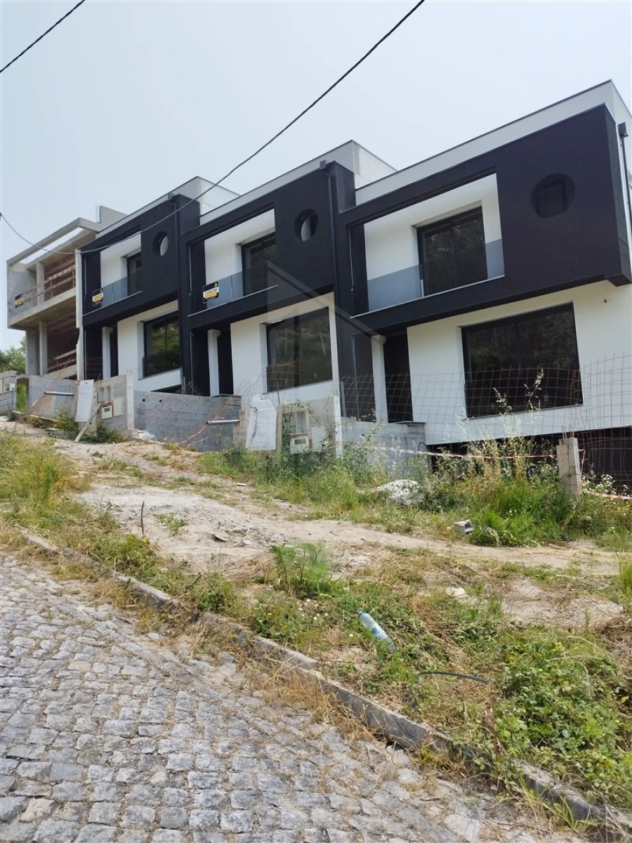 Moradia T3 para Venda em Morreira e Trandeiras Foto 53