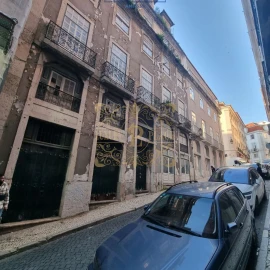 Prédio para Venda em Santa Maria Maior