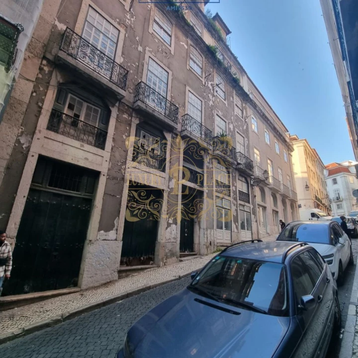 Prédio para Venda em Santa Maria Maior Foto 15