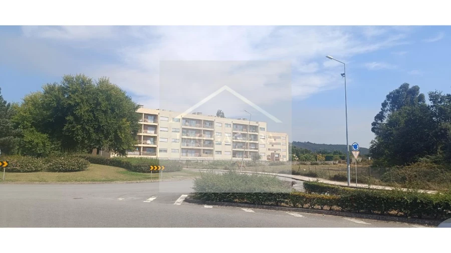 Terreno para Venda em Valongo Foto 8