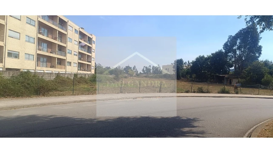 Terreno para Venda em Valongo Foto 5