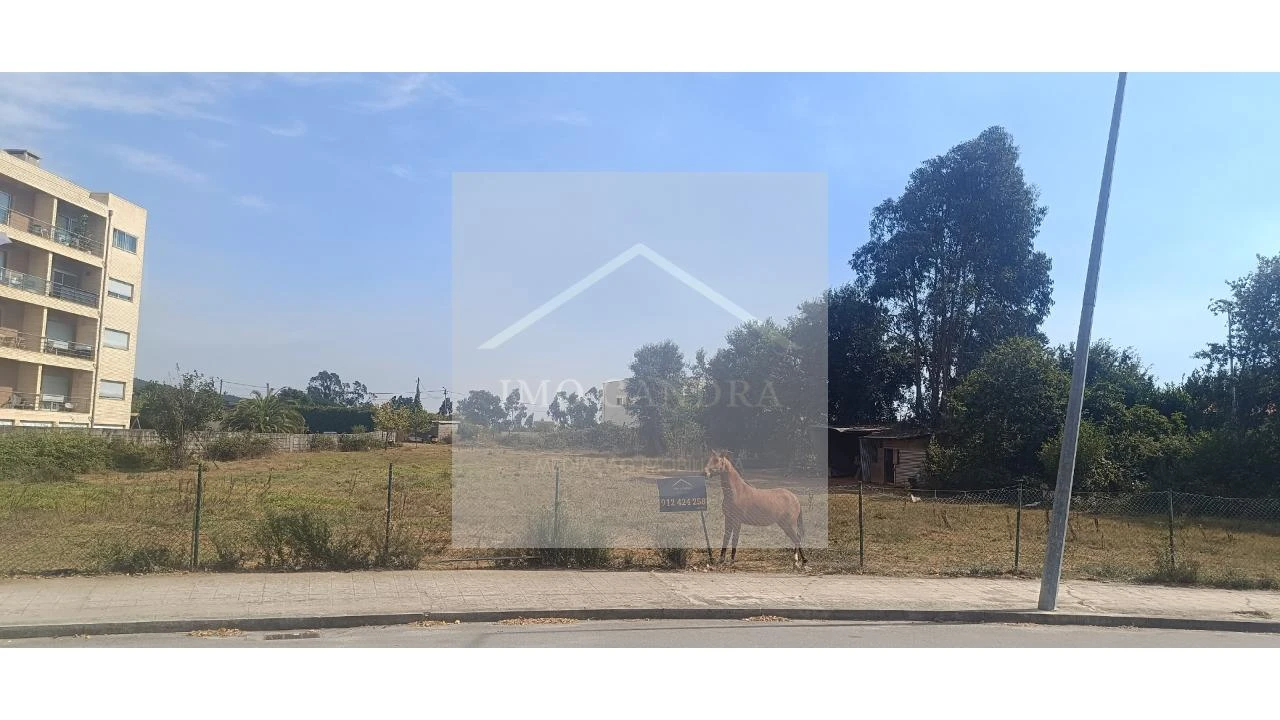 Terreno para Venda em Valongo Foto 1