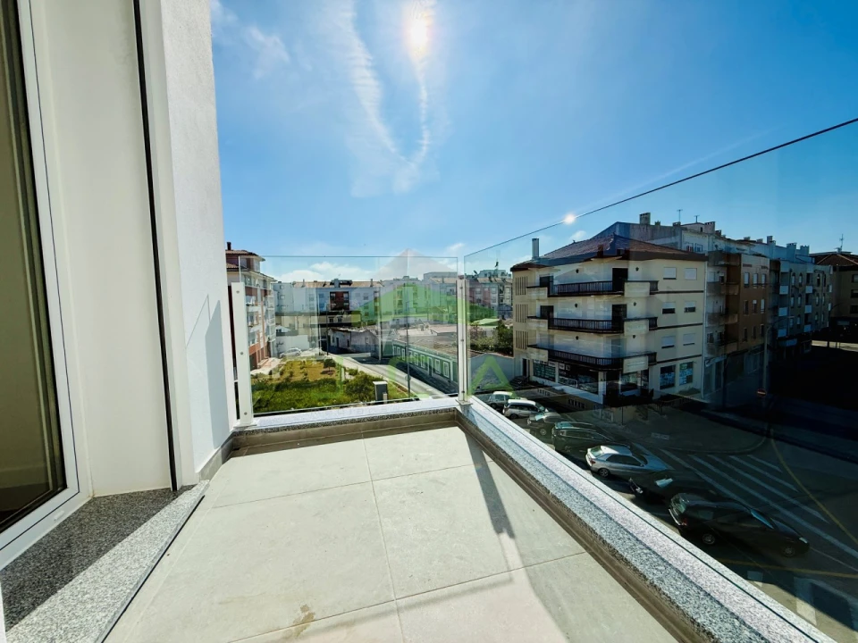 Apartamento T3 para Venda em Marinha Grande Foto 17