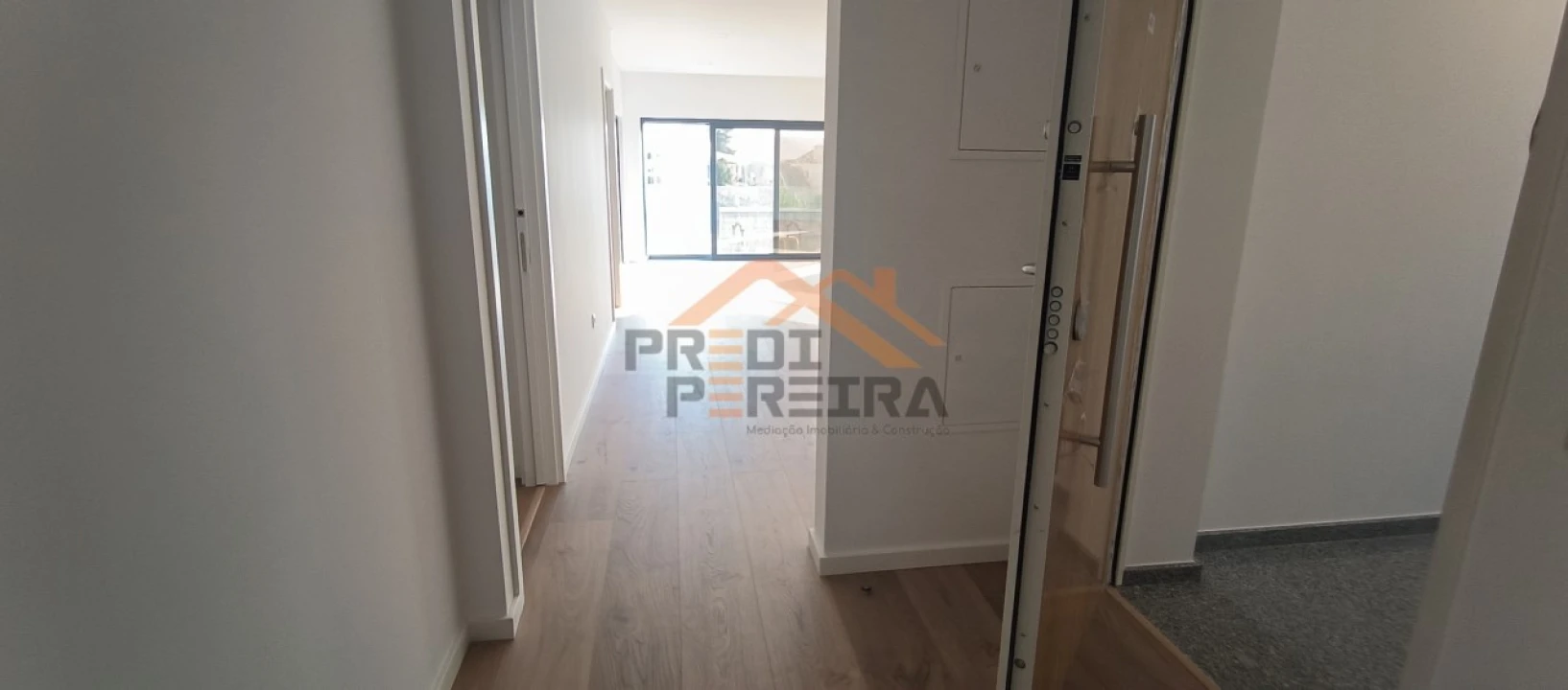 Apartamento T3 para Venda em Loures Foto 10