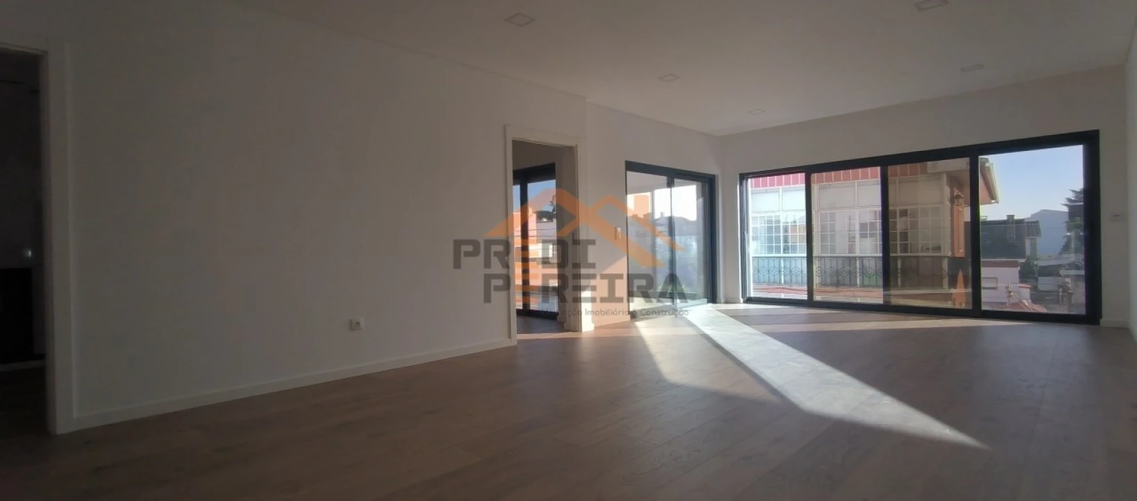 Apartamento T3 para Venda em Loures Foto 5