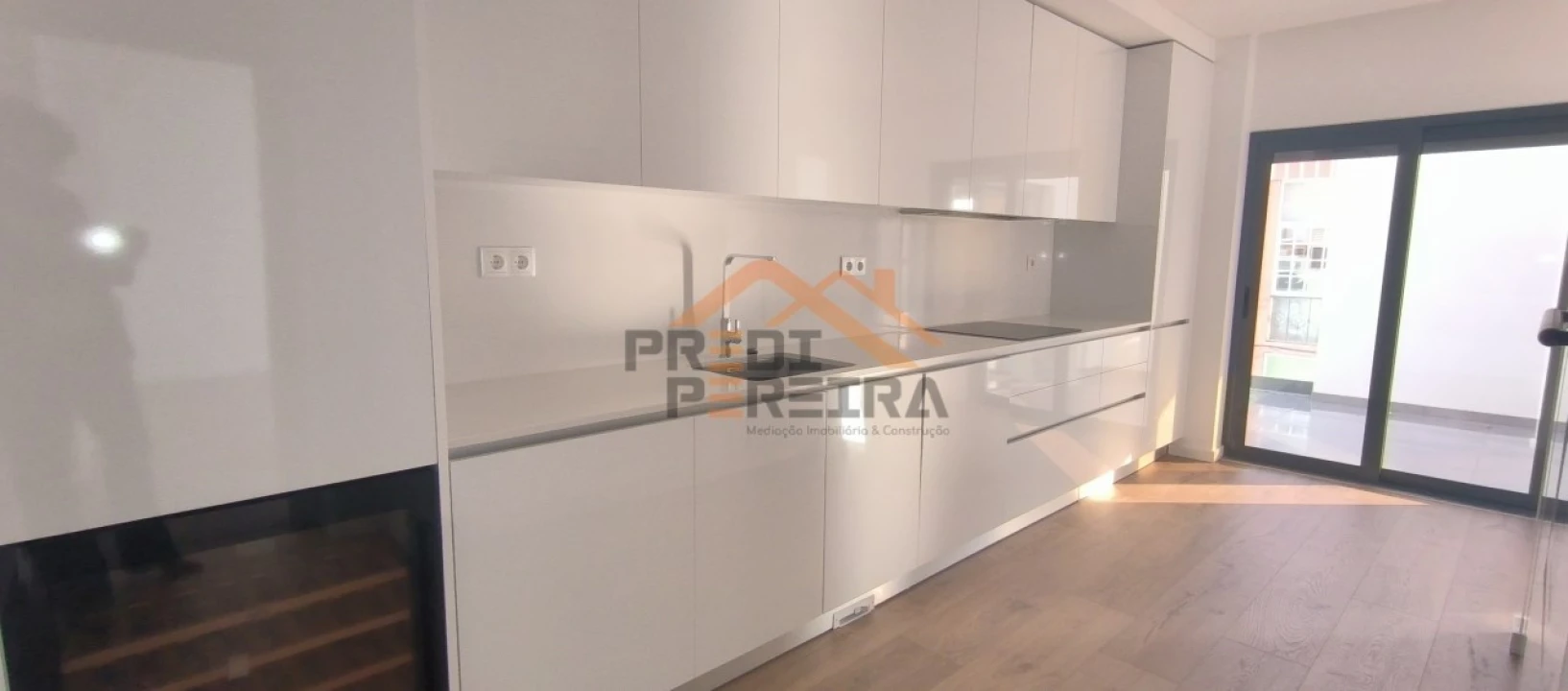 Apartamento T3 para Venda em Loures Foto 1