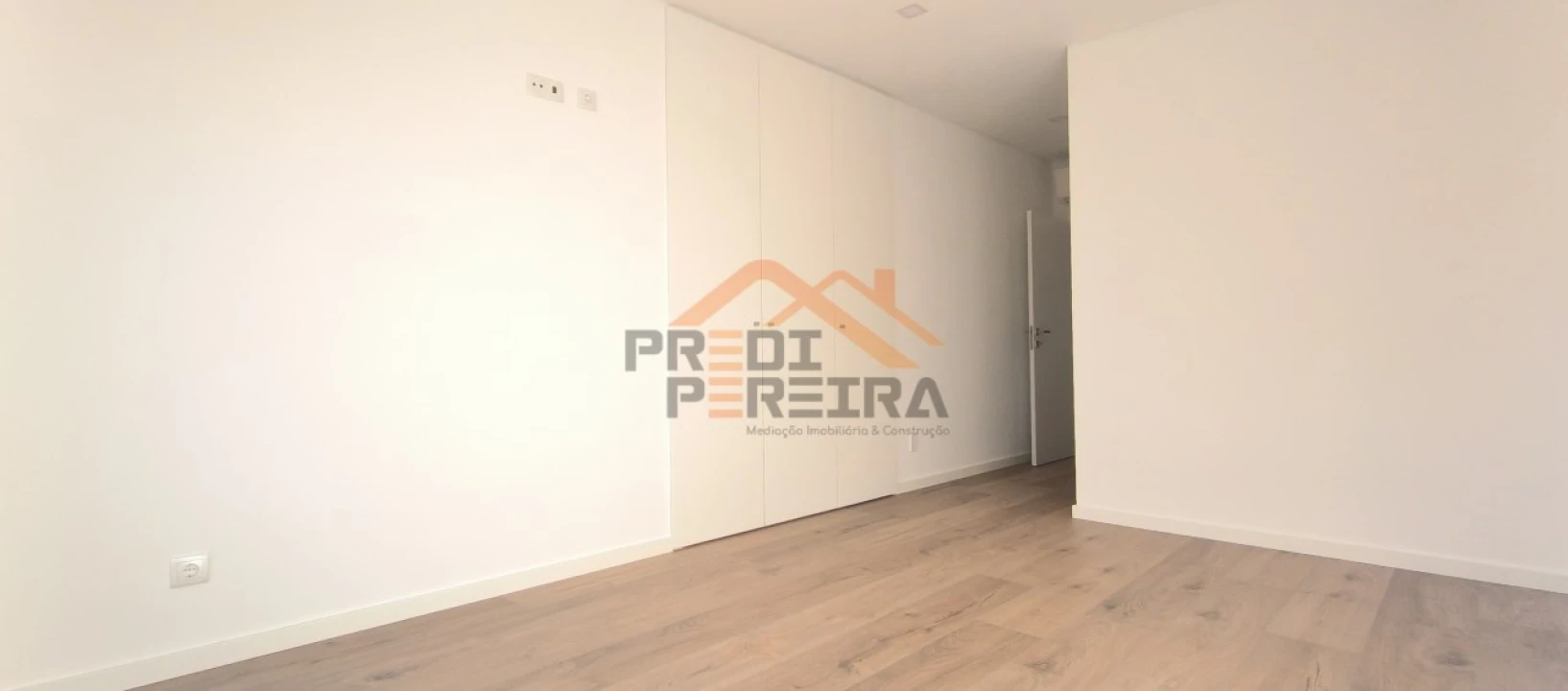 Apartamento T3 para Venda em Loures Foto 17