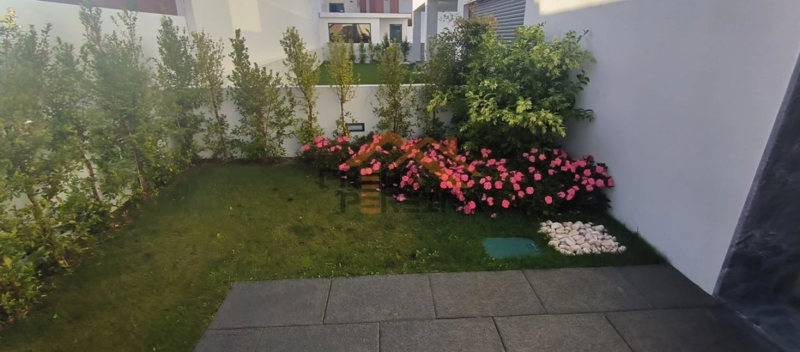 Apartamento T3 para Venda em Loures Foto 28