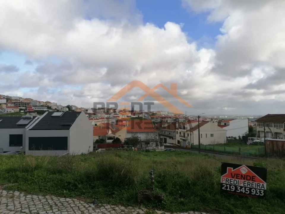 Terreno para Venda em Casal de Cambra Foto 7